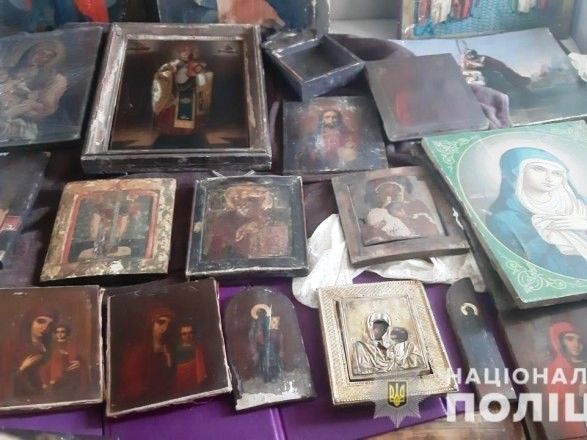Молдаванин создал банду, которая грабила храмы в Украине.