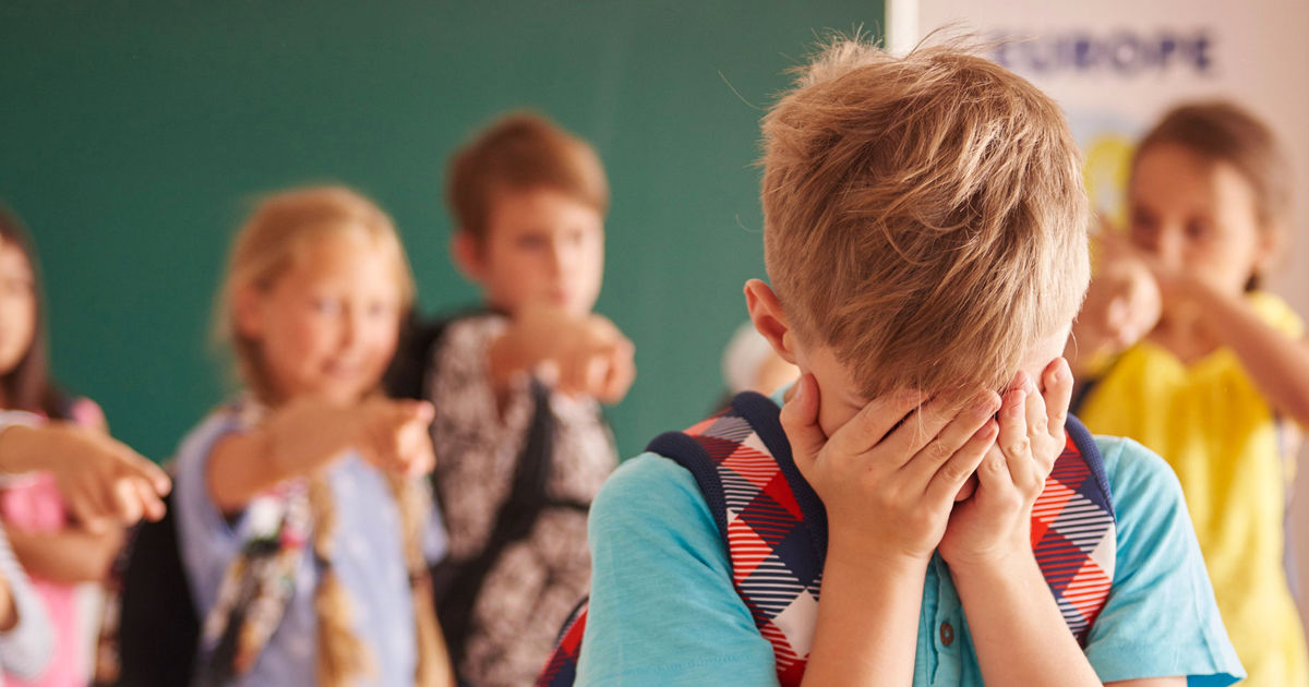 Profesorii din Moldova vor fi instruiți să identifice bullyingul.