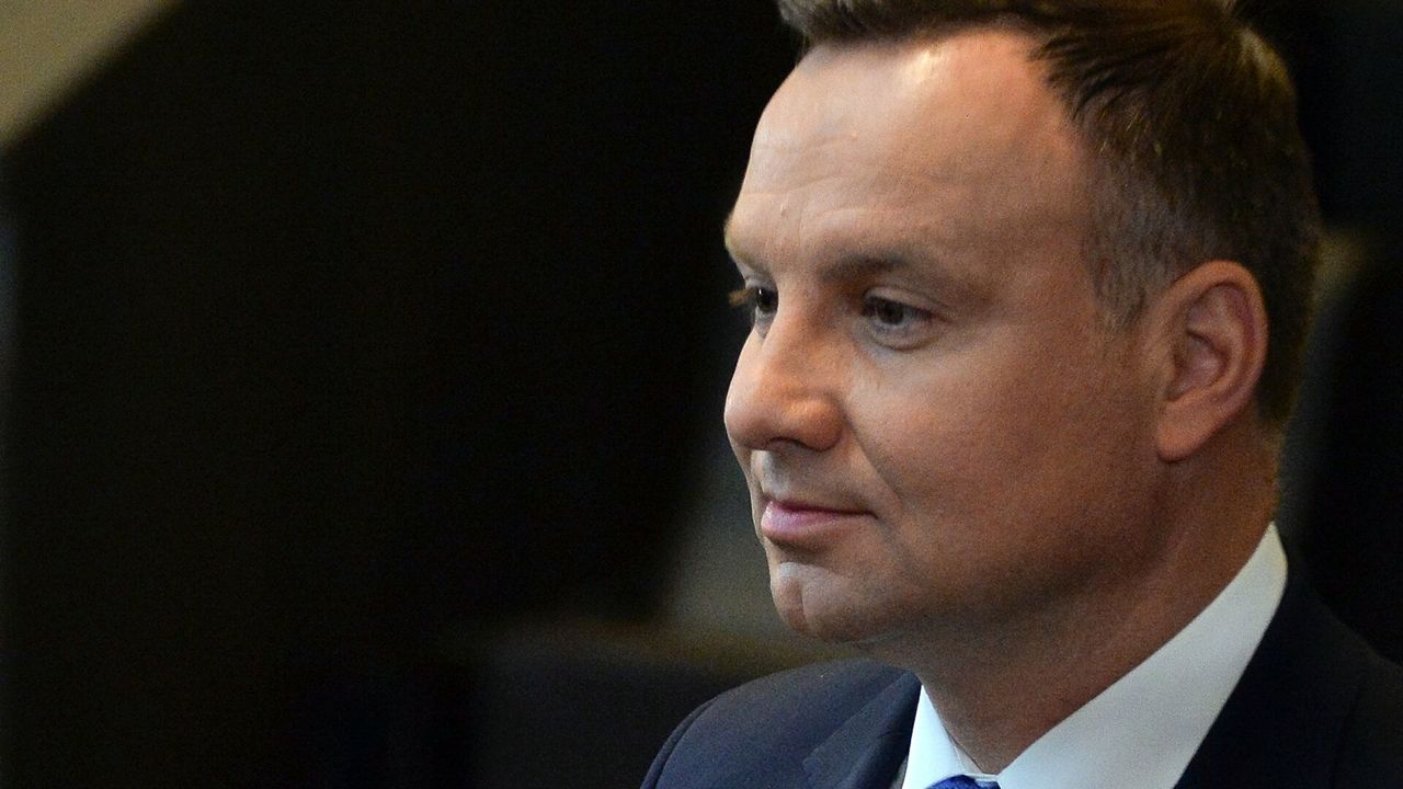 Польша пригрозила Белоруссии санкциями.