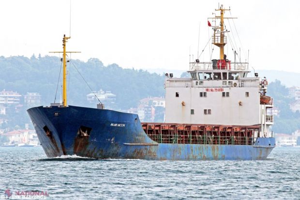 O navă turcească sub pavilion moldovenesc a naufragiat în Marea Neagră. Foto simbol: mirror.co.uk