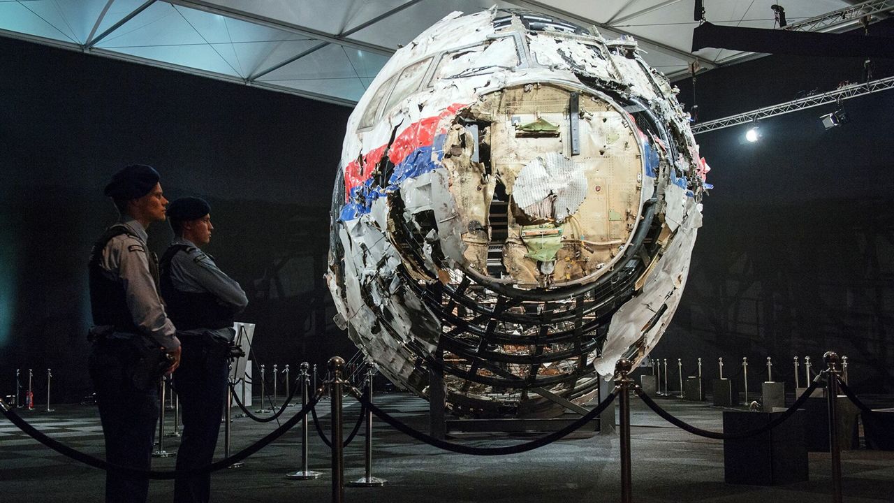 YouTube вернул доступ к фильму о крушении MH17.