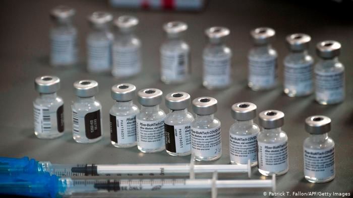 США купят 500 миллионов доз вакцины Pfizer для помощи 100 странам.