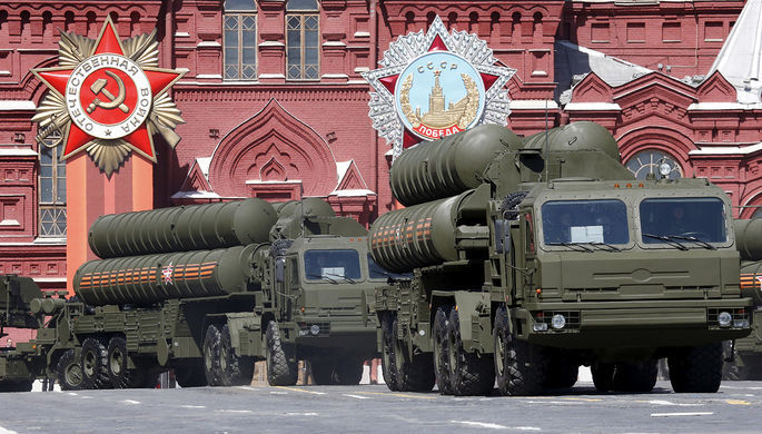 Аэропорты Москвы закроют из-за репетиции Парада Победы.