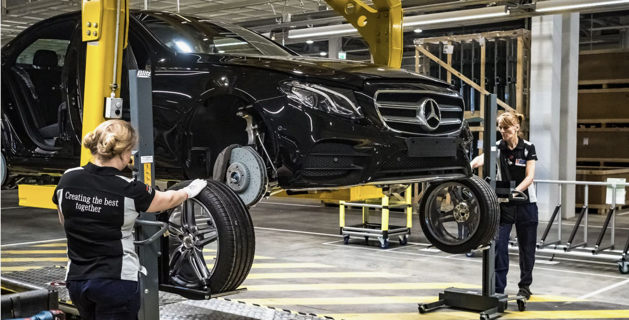 Mercedes ar putea începe producția de tehnică militară.
