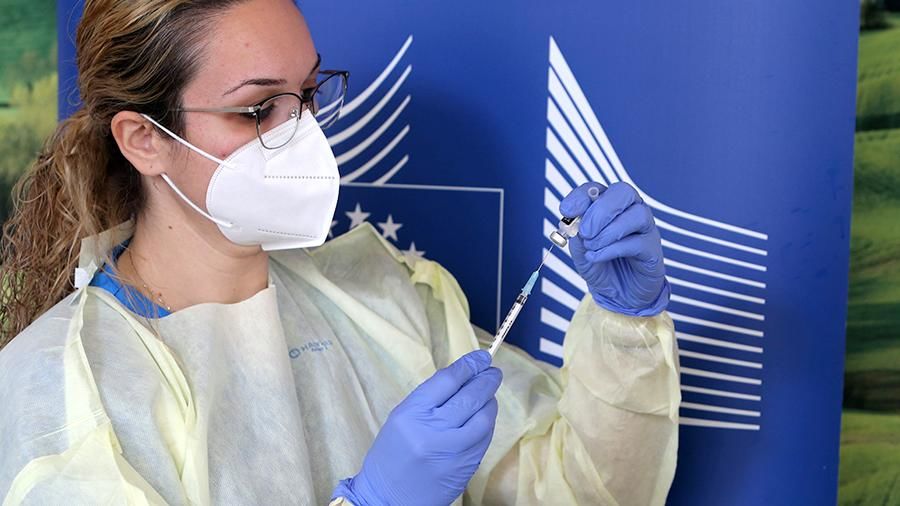 В Европе объяснили снижение темпов вакцинации.