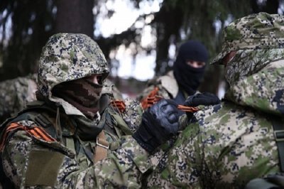 Силы самообороны Славянска опровергают информацию Киева о том, что город «практически очищен» от ополченцев.