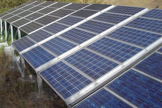 Крупная китайская компания Hanergy Europa намерена реализовать в Молдове проекты в области возобновляемых источников энергии. Фото: cheburek.net