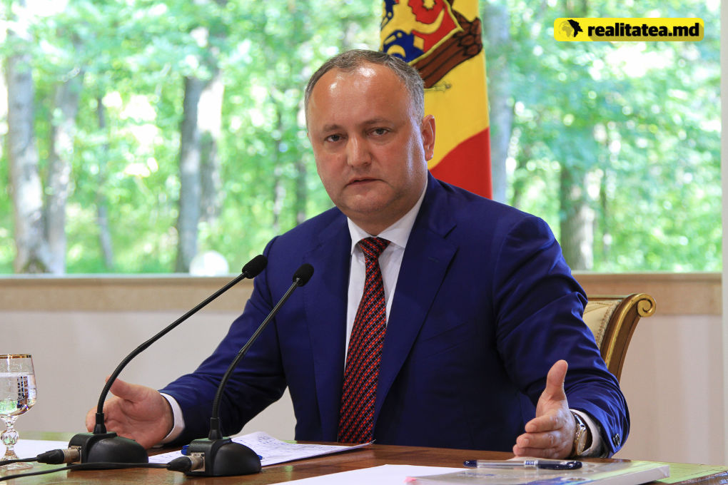 Додон подчеркнул, что этой кадровой реформой парламентское большинство совершает серьезную ошибку.