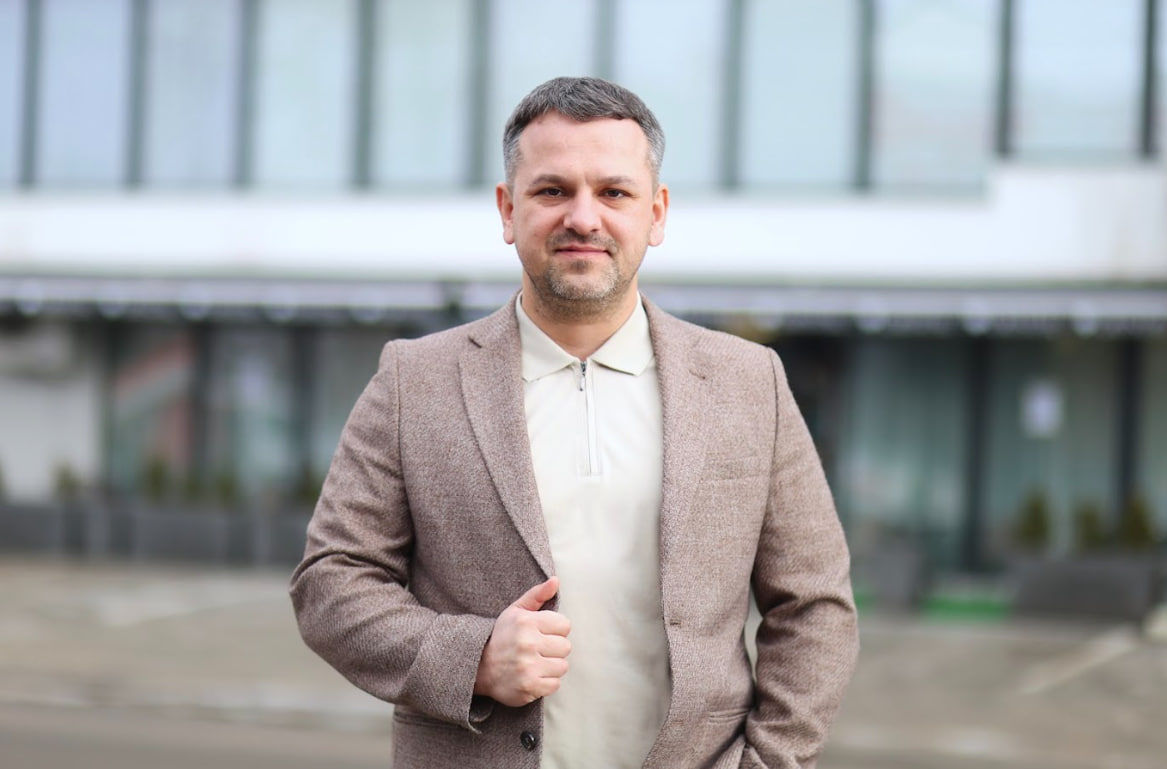 Candidatul independent, Ramiz Ansarov, a câștigat alegerile pentru funcția de primar al Orheiului.