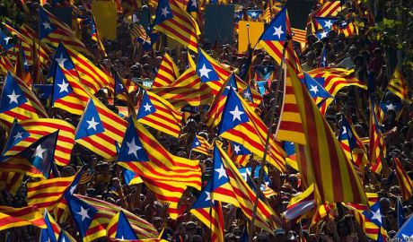 Cei care au declarat independenţa Cataloniei vor fi acuzați de rebeliune