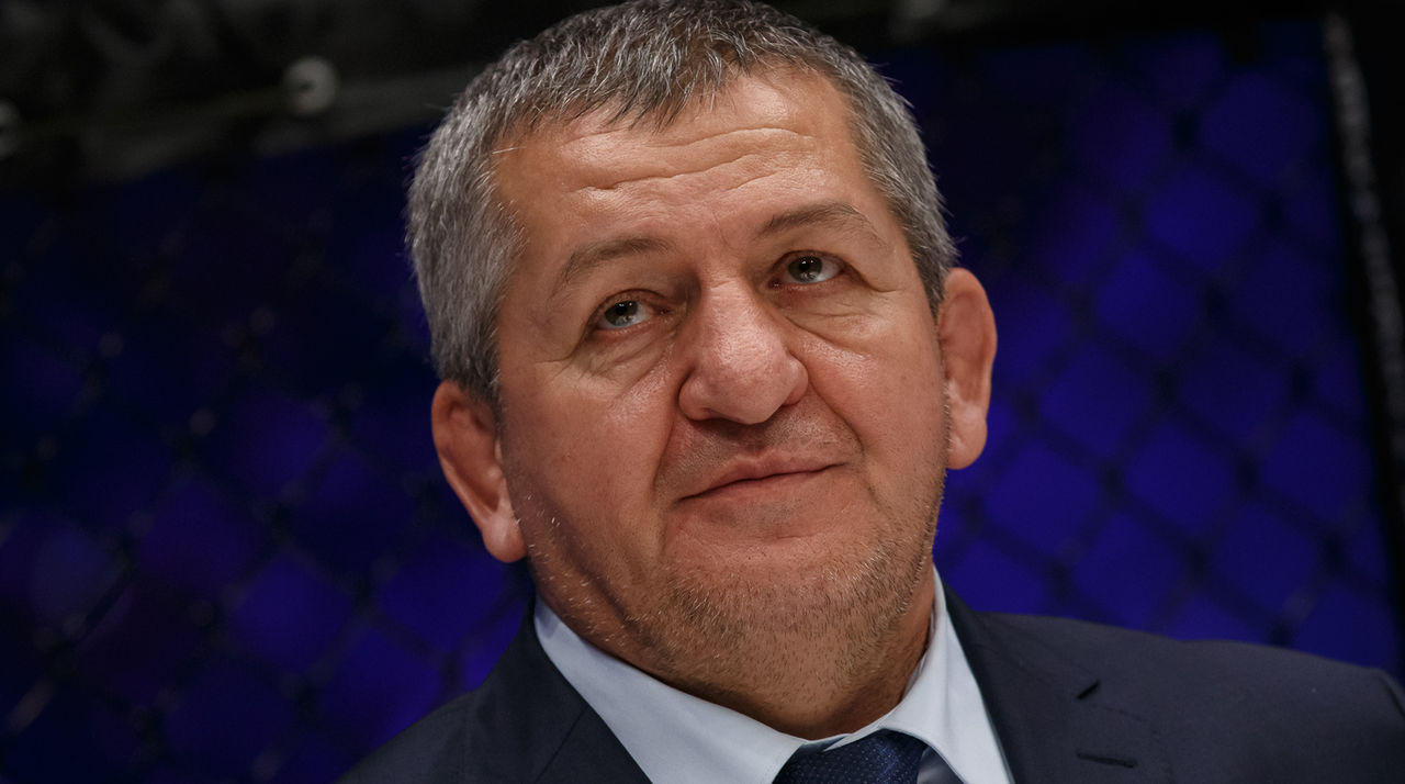 Умер отец Хабиба Нурмагомедова.