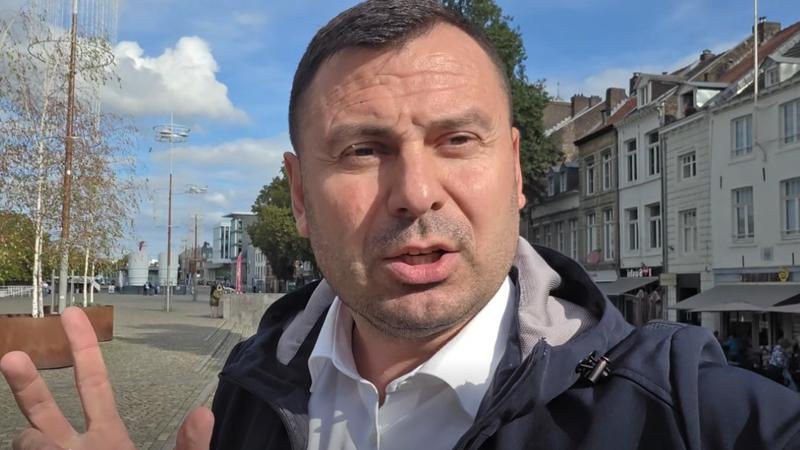 Костюк: Мы потребуем отстранения фон Хебеля после решения КС.