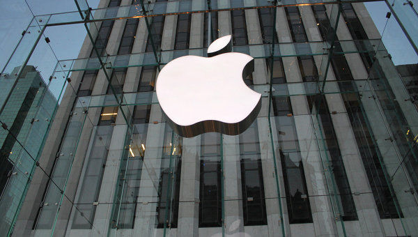 Выручка от продаж iPhone за три указанных месяца составила около 31 миллиарда долларов.