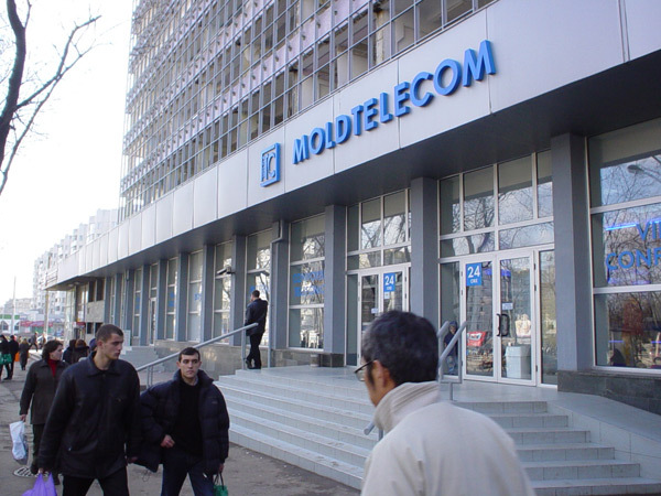 Cu ocazia aniversării, tot începând din 1 Aprilie 2014, compania Moldtelecom lansează un nou Program de Loialitate cu beneficii suplimentare pentru abonații serviciului de Televiziune Digitală IPTV, Televiziune Digitală IPTV+ Internet și Serviciului de Internet MaxFiber.