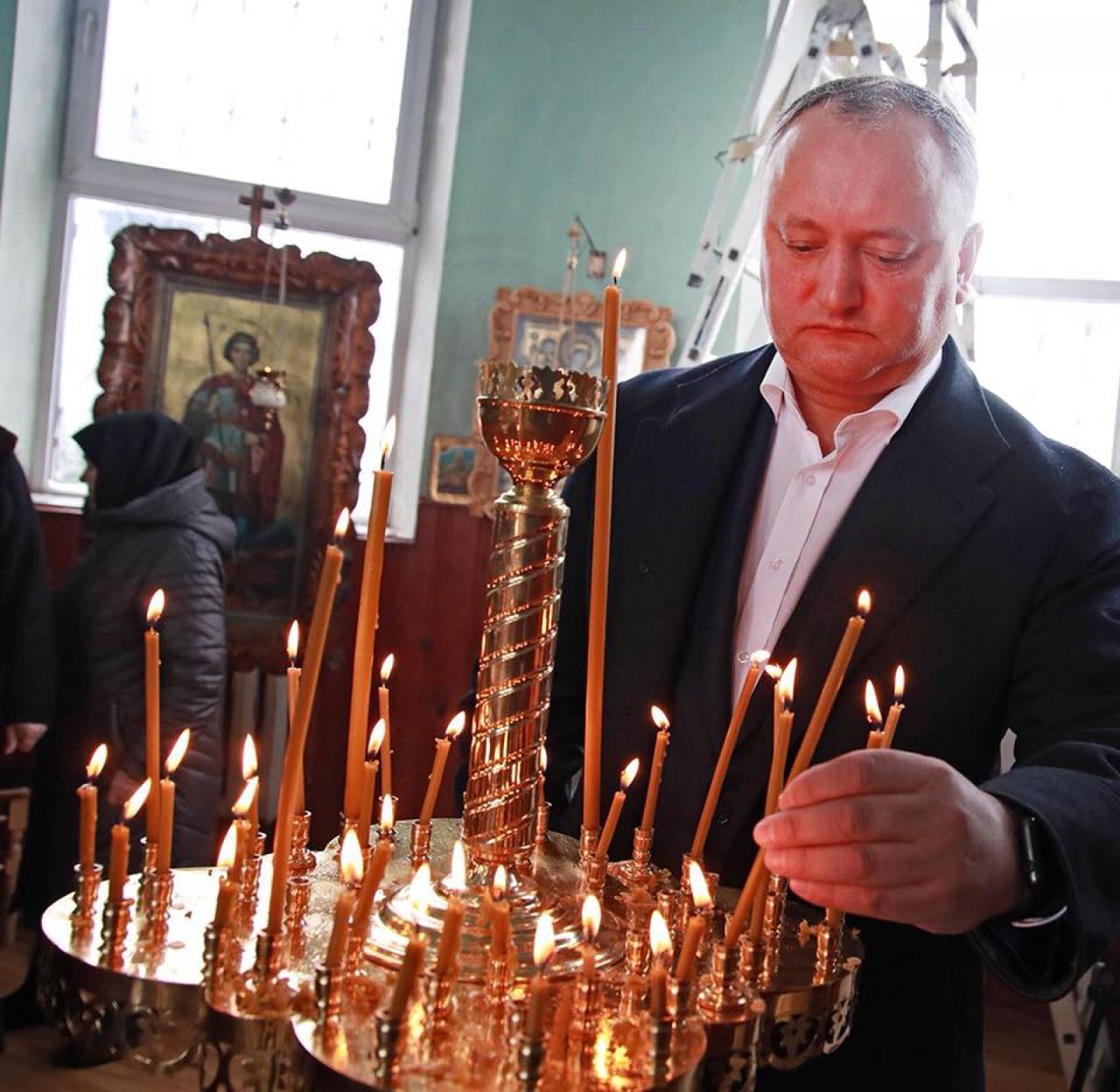 Dodon: Se fac încercări de a ne ademeni cu noi învăţături false