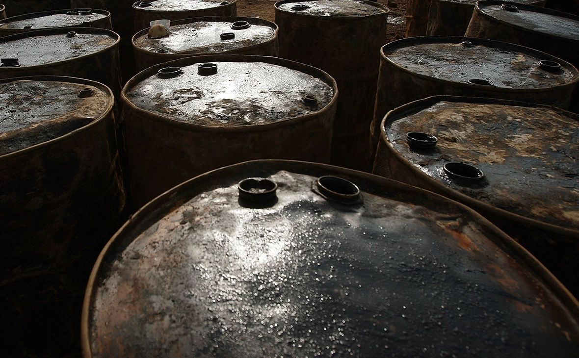 Iranul a îndemnat lumea să se pregătească pentru un preț al petrolului de 200 de dolari după loviturile SUA.
