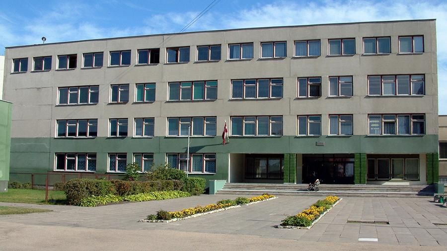 В латвийских школах в будущем возможны штрафы за использование русского языка на переменах.