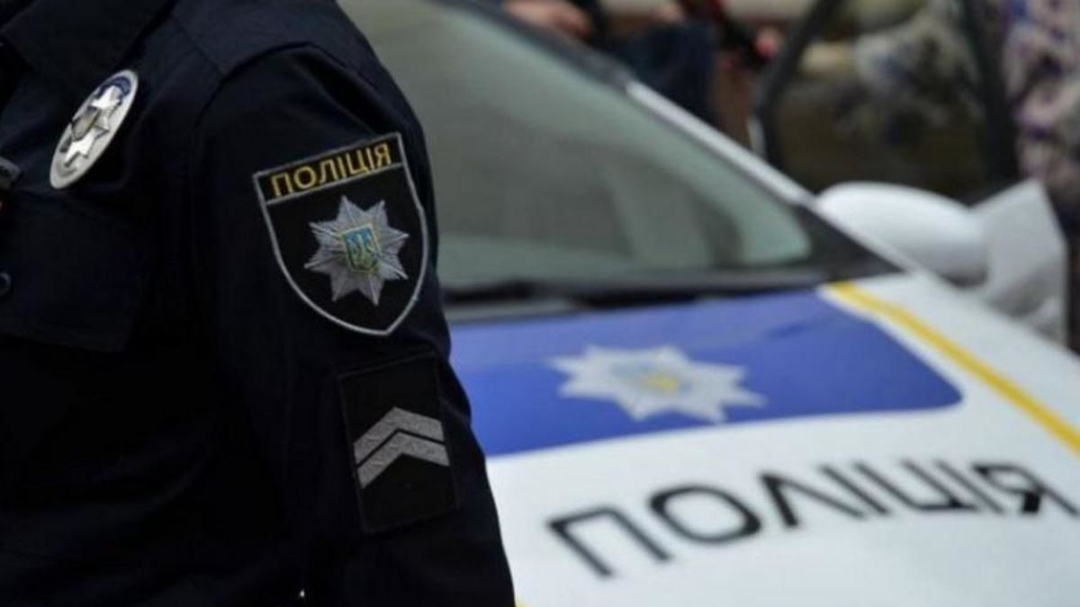 Угрожавший взорвать ТЦ на Украине потребовал вертолет и $1 миллион.
