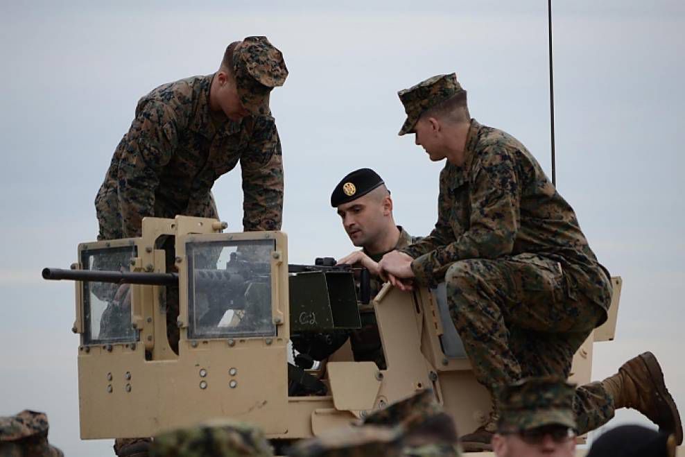 România s-a oferit să găzduiască şi coordoneze o brigadă militară NATO de 5.000 de militari.