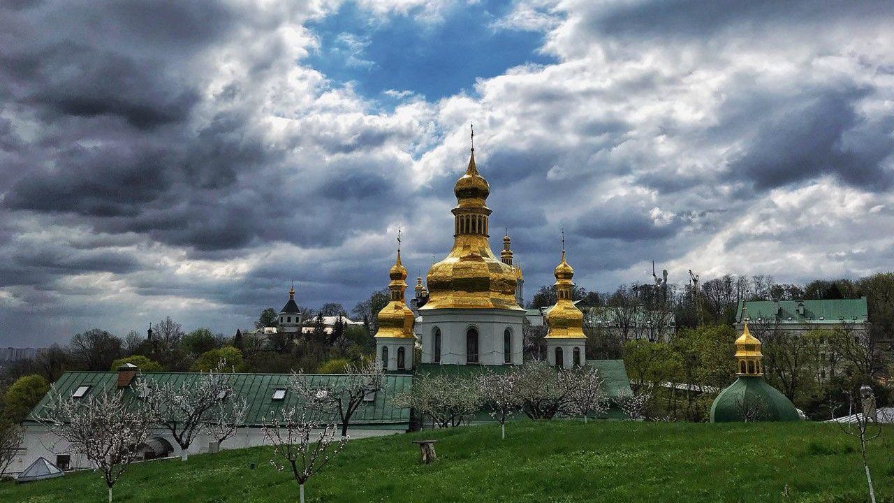 В Киево-Печерской лавре коронавирусом заразились все священники.
