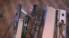Lotul de arme și muniții a fost supus expertizei balistice. Oamenii legii urmează să stabilească provenienţa şi destinația armelor