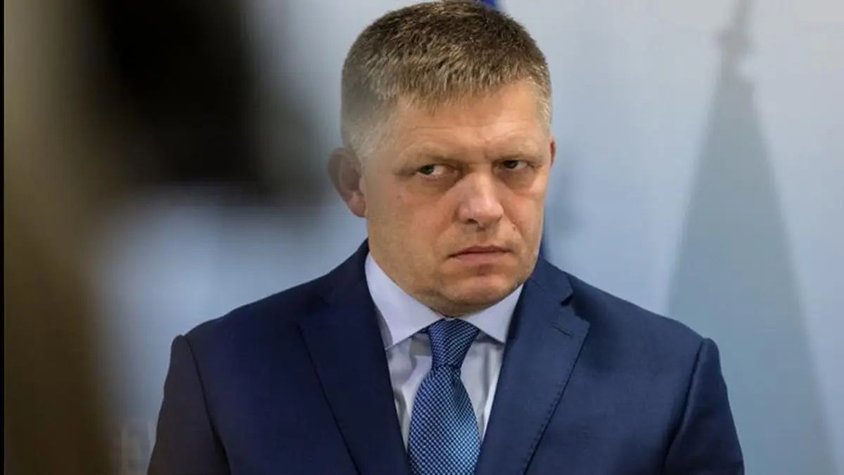 Фицо: Нога словацкого солдата не переступит границу с Украиной.