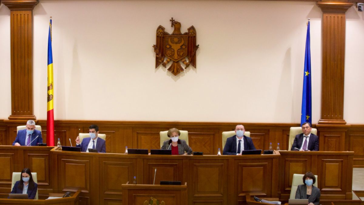 Депутаты приняли бюджет социального и медицинского страхования.