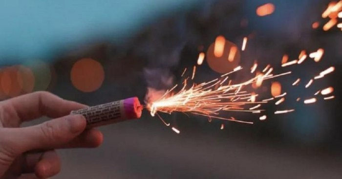 Зафиксированы первые случаи травм у детей при использовании пиротехники.