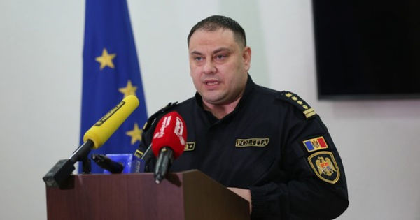 Заместитель начальника Генерального инспектората полиции Марин Максиан.