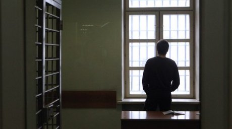 Задержанный подозревается в вымогательстве 10 тысяч леев у одной из компаний.