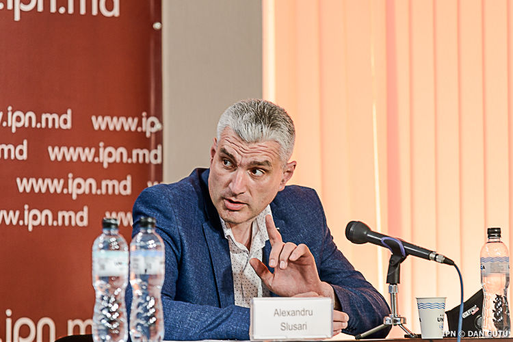 Исполнительный директор Общественной ассоциации „Forța Fermierilor” Александр Слусарь.