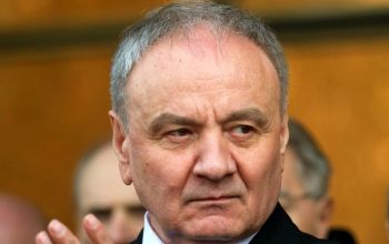 Președintele Republicii Moldova, Nicolae Timofti, a decorat prin decret prezidențial