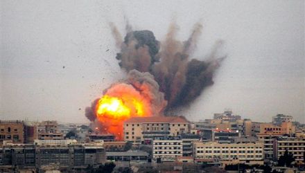 El a subliniat de asemenea "importanţa de a lucra la o soluţie mai durabilă asupra situaţiei din Gaza".