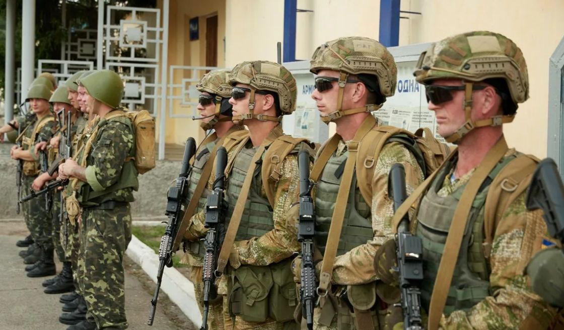 Украина потратила 8,3 млрд долларов на военные нужды.