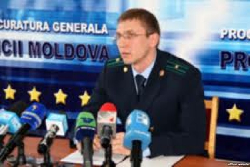  Dacă se va stabili că banii au o provenienţă ilegală, vor fi confiscaţi.  