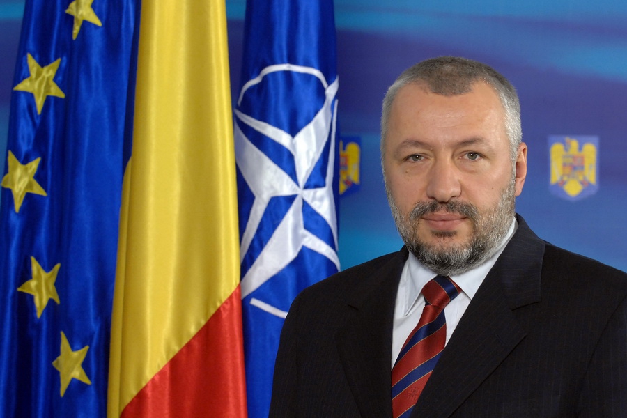 Советник президента Румынии по вопросам безопасности Юлиан Фота.