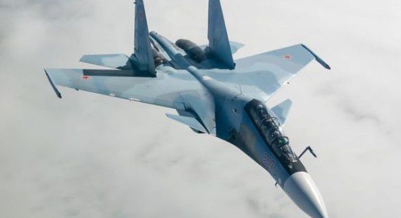 Avioanele coaliţiei contra grupării Statul Islamic (SI), condusă de Statele Unite, efectuează zilnic misiuni de bombardament în Siria de peste un an.