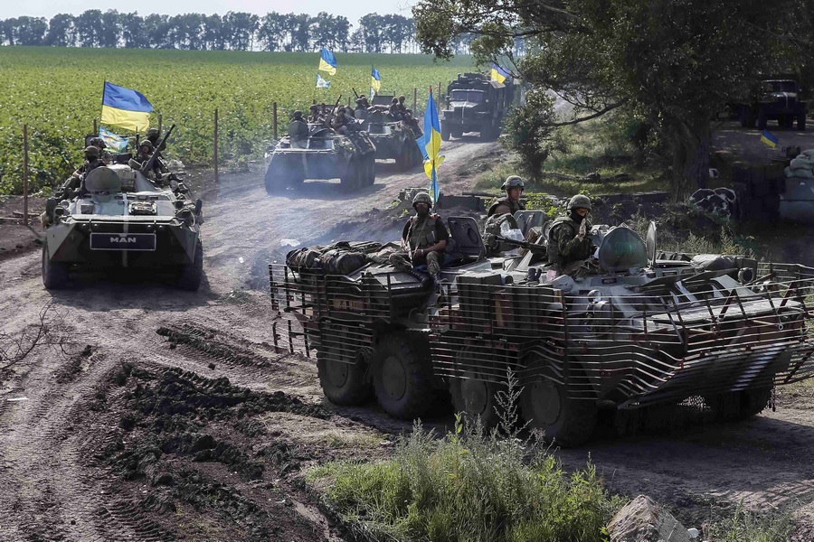 Правительство Украины готово целиком потратить резервный фонд.