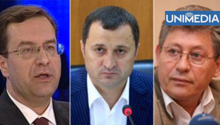 După mai multe zile de incertitudine și discuții în contradictoriu, negocierile dintre cele trei partide de dreapta s-au reluat în această seară.