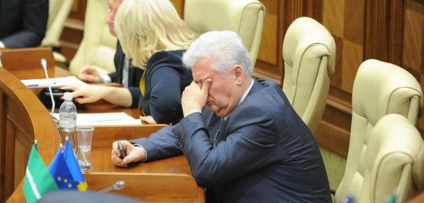 Voronin nici măcar nu a avut bunul simț să-și ia concedii private atunci când a plecat în vacanțe.