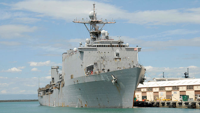 Американский корабль направляется в Черное море в составе 22-й морской экспедиционной группы.