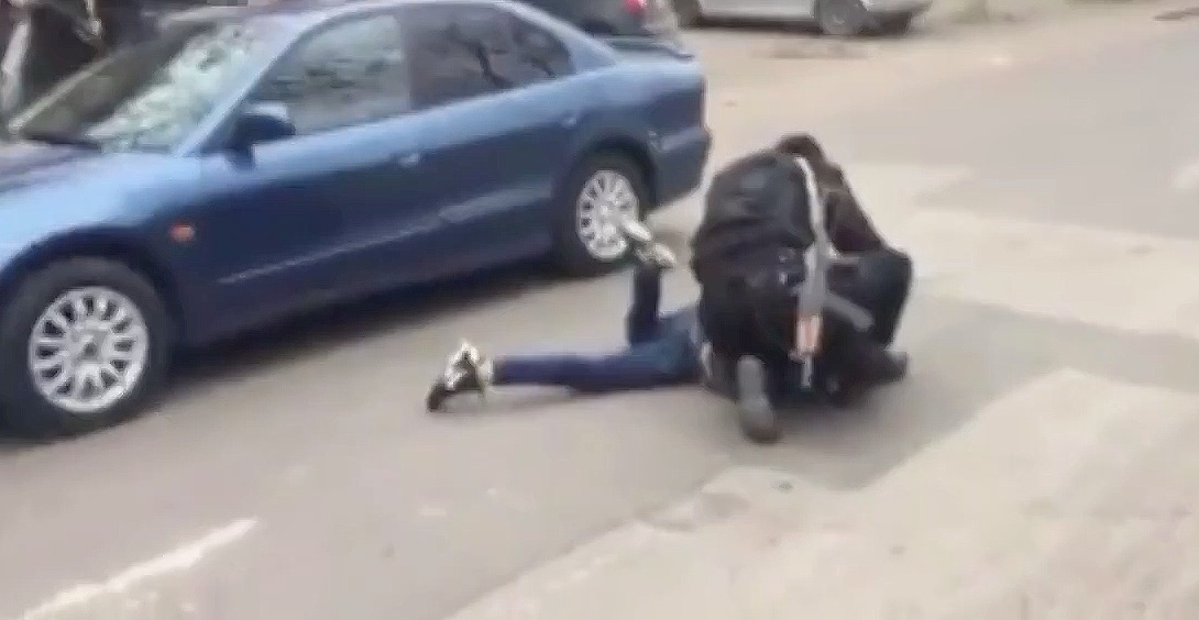 Задержанным грозит до десяти лет лишения свободы.