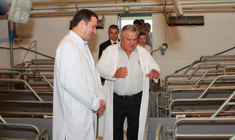 Directorul întreprinderii a menţionat că, colectivul este tînăr, majoritatea fiind femei
