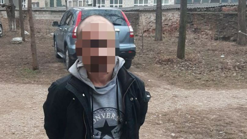 В столице задержали мужчину с наркотиками.