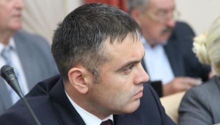 Prerogativa de a-l demite pe şeful CNA, Viorel Chetraru, aparţine doar Legislativului, şi numai în cazurile expres stabilite în lege.