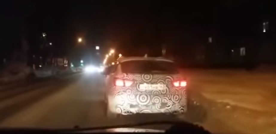 Спортивный универсал Lada Vesta показали на видео.