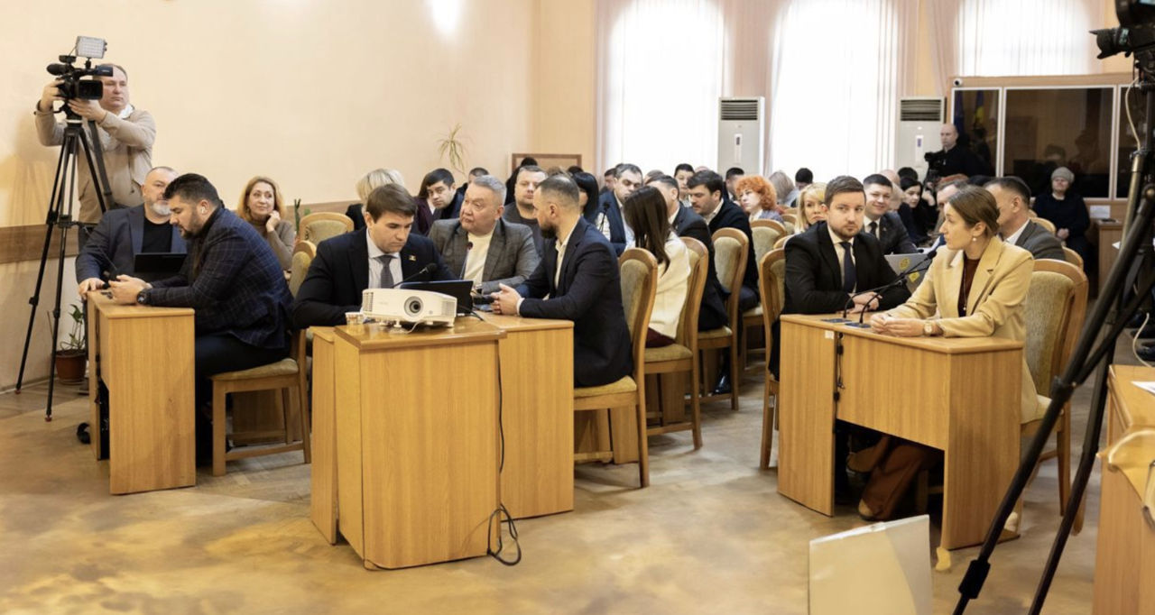 PAS предлагает оплачивать мунсоветникам участие в заседаниях, на которых был кворум.