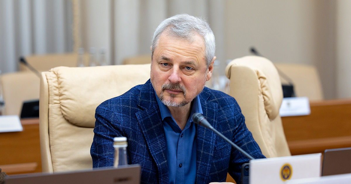  Sergiu Prodan se declară neputincios în privința interdicției concertului cu artiști pro-ruși din Capitală.