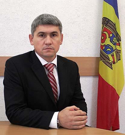 Министр не сомневается, что полиция под его руководством будет действовать исключительно в интересах граждан, а не наоборот.   Фото: mai.gov.md