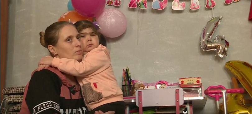 Девочка родилась с врожденным пороком сердца.